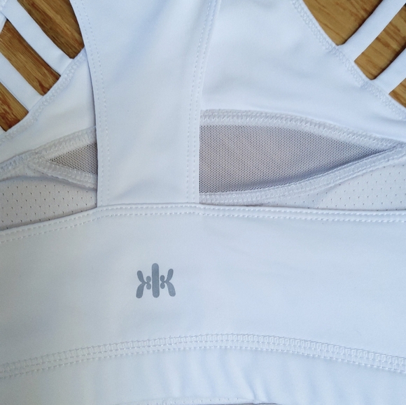 Kyodan Strappy White Sports Bra - Picture 6 of 8